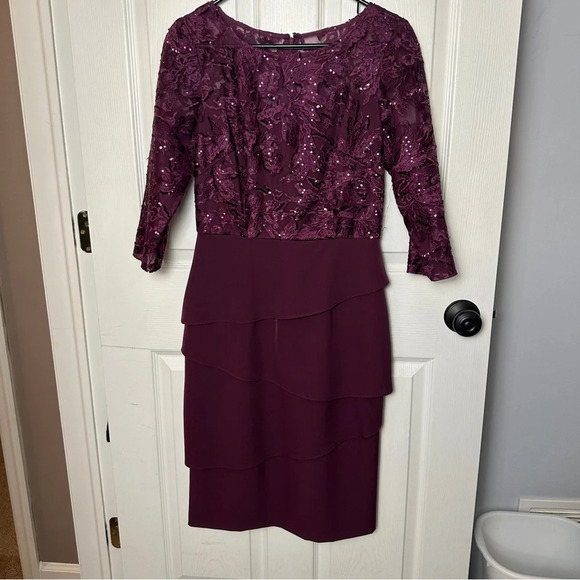 Gorgeous Alex Evenings dress in plum, layered skirt, sequined‎ top. Size 6. - Picture 1 of 10